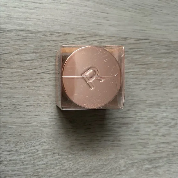 NEW Revolution Tan Ultimate Coverage Concealer - Tan - Picture 2 of 5